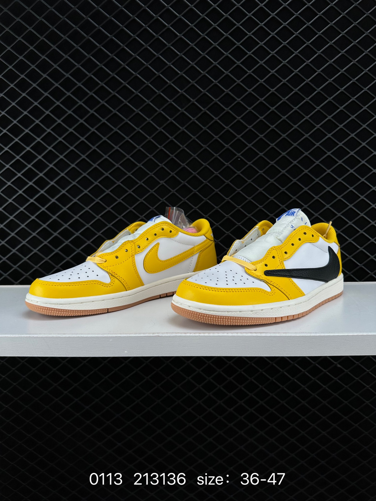 Travis Scott x Nike Air Jordan 1 Low OG